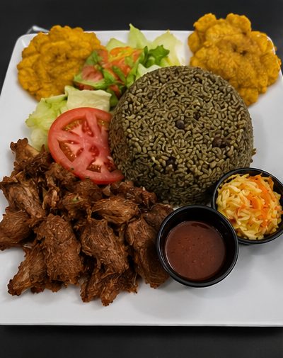 Djon djon black rice plate with goat at 509 Restaurant and Lounge